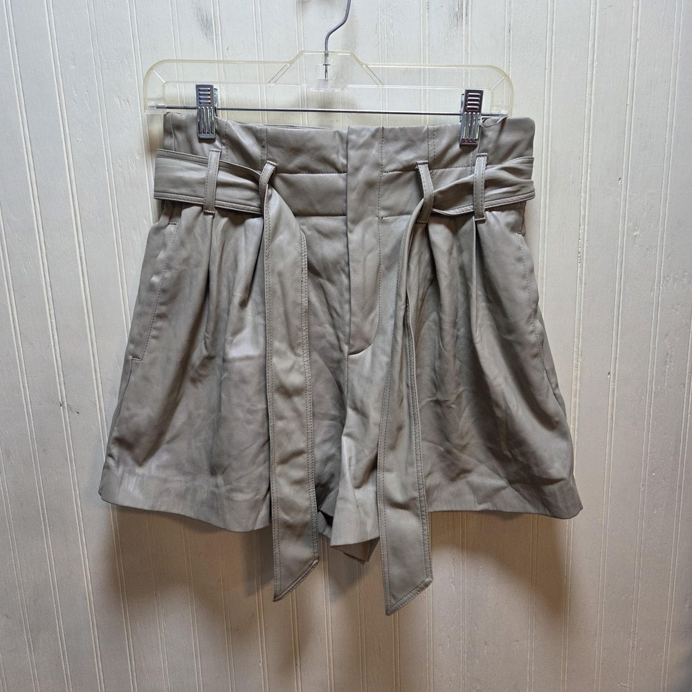 ZARA Paperbag Shorts Womens M Beige Faux Leather Belted Pleated Casual Summer